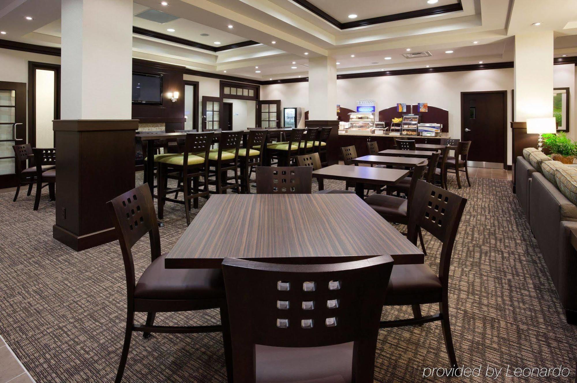 新利斯克德智选假日酒店 New Liskeard 外观 照片